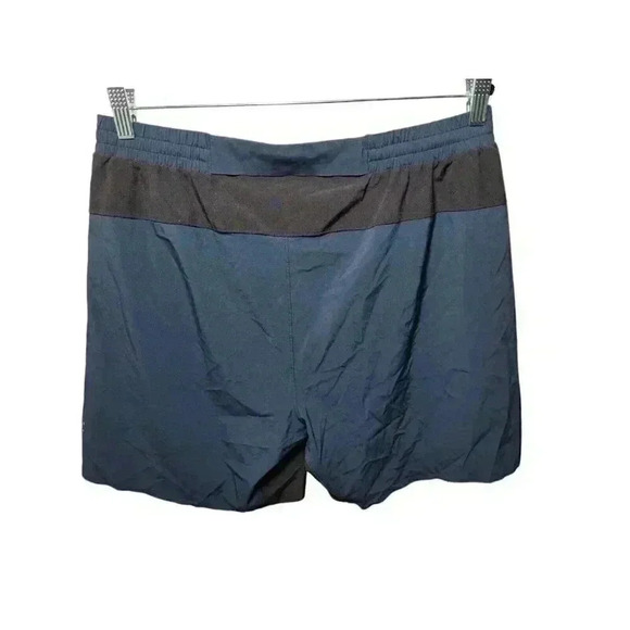 Lululemon size XL Switch Up Short 7" Obsidian / Black EUC - Picture 11 of 15